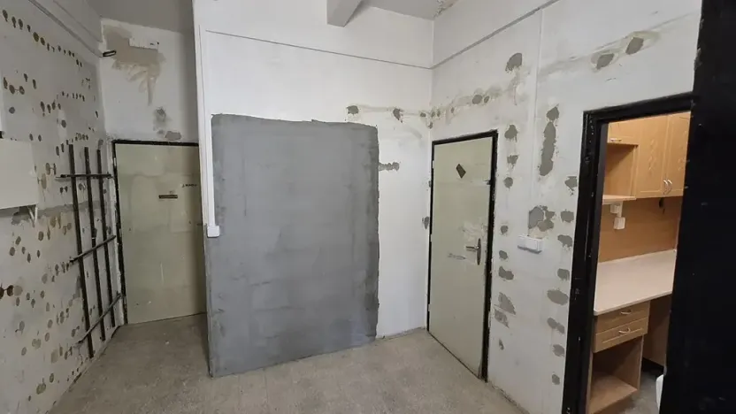 Pronájem skladu, Praha - Břevnov, Nad Kajetánkou, 70 m2