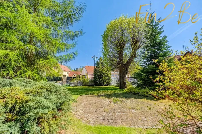 Prodej rodinného domu, Lnáře, 448 m2