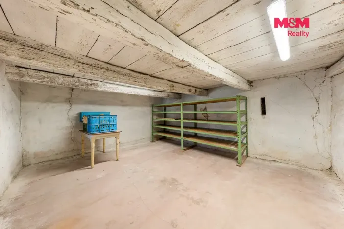 Prodej rodinného domu, Blšany u Loun, 400 m2