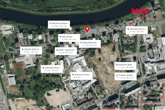 Pronájem bytu 1+kk, Pardubice - Zelené Předměstí, nábřeží Závodu míru, 32 m2