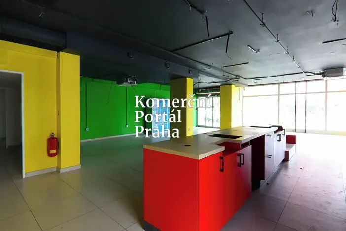Pronájem obchodního prostoru, Praha - Michle, Budějovická, 180 m2