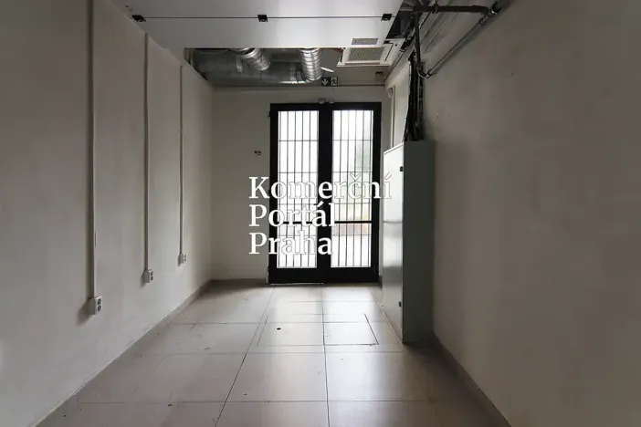 Pronájem obchodního prostoru, Praha - Michle, Budějovická, 180 m2