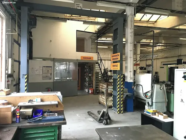 Pronájem výrobních prostor, Brno, Valchařská, 340 m2