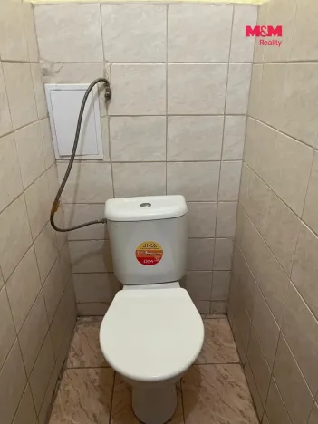 Pronájem bytu 2+kk, Louny, Komenského náměstí, 45 m2