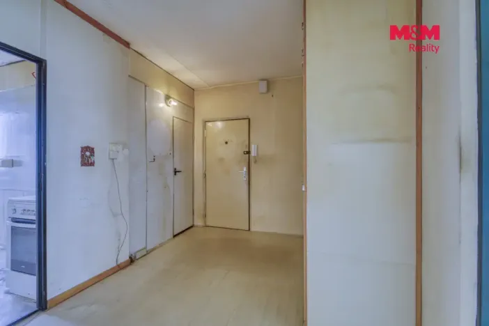 Prodej bytu 3+1, Praha - Kamýk, Zárubova, 80 m2