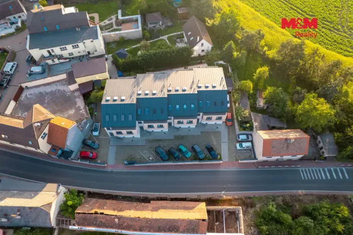 Prodej rodinného domu, Ořech, Karlštejnská, 112 m2