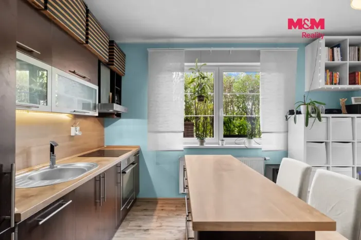 Prodej bytu 2+kk, Holubice - Kozinec, Platanová, 51 m2
