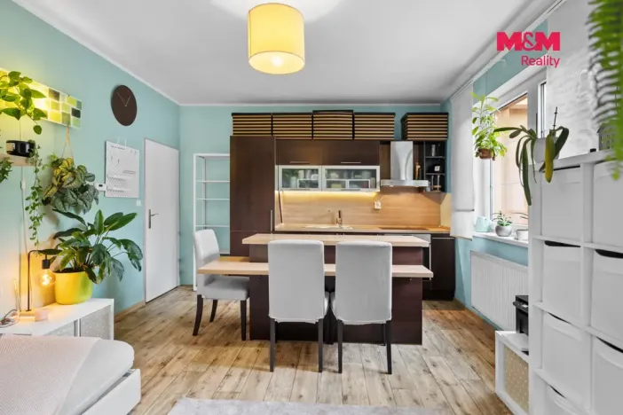 Prodej bytu 2+kk, Holubice - Kozinec, Platanová, 51 m2