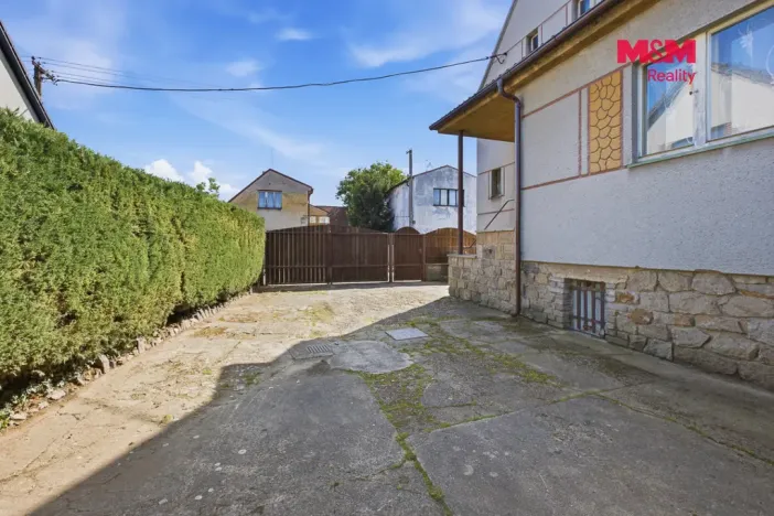 Prodej rodinného domu, Chrášťany, 148 m2