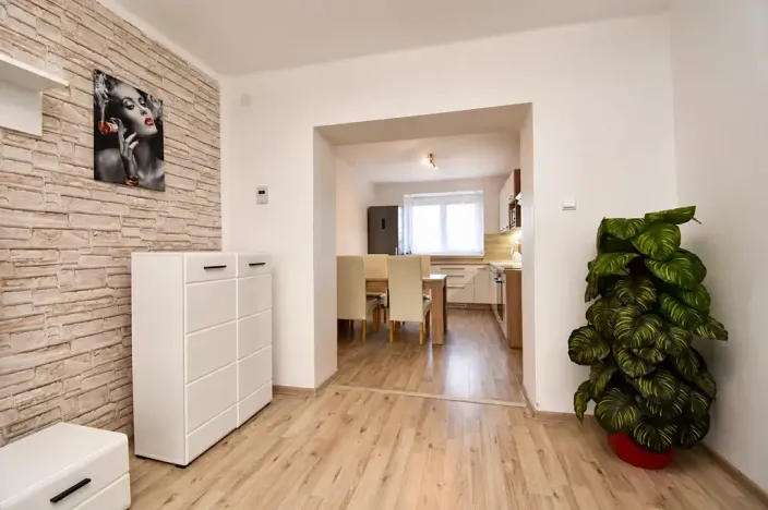 Prodej bytu 2+1, Chvaletice, Dukelská, 48 m2