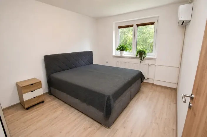 Prodej bytu 2+1, Chvaletice, Dukelská, 48 m2