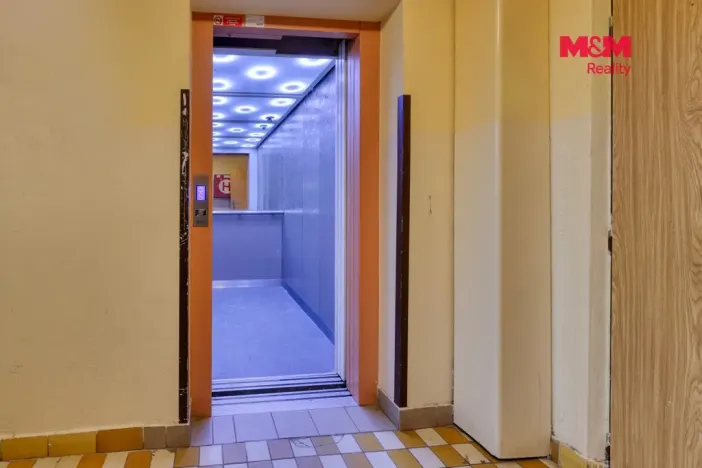 Prodej bytu 1+kk, Plzeň - Skvrňany, Lábkova, 35 m2