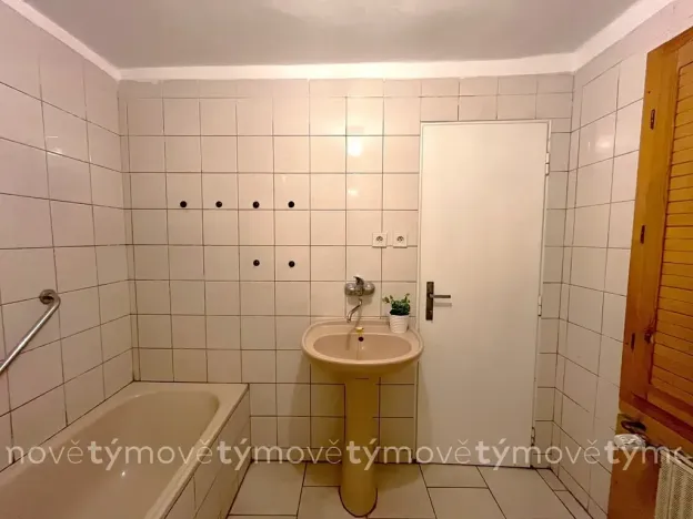 Prodej rodinného domu, Přelouč, Pražská, 250 m2
