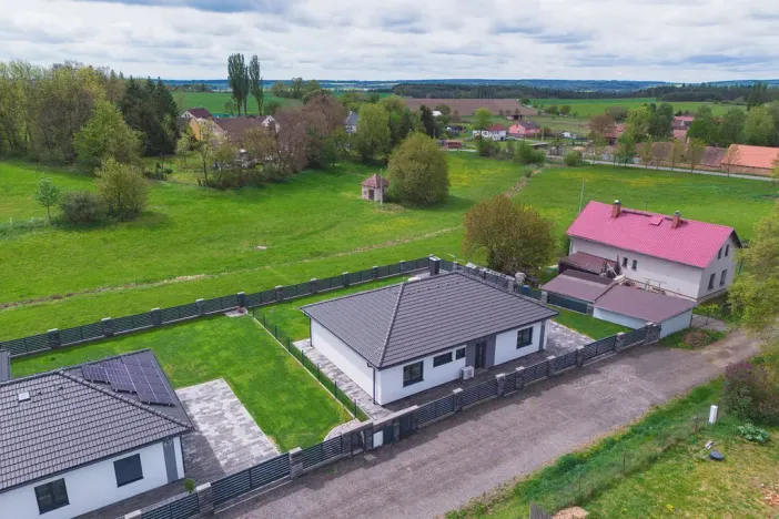 Prodej rodinného domu, Líšťany, 120 m2