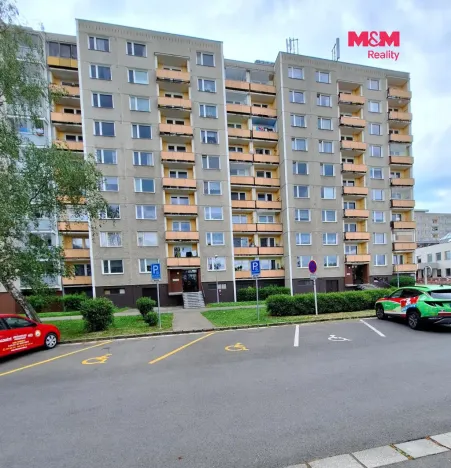 Pronájem bytu 3+1, Hradec Králové - Nový Hradec Králové, třída Edvarda Beneše, 90 m2