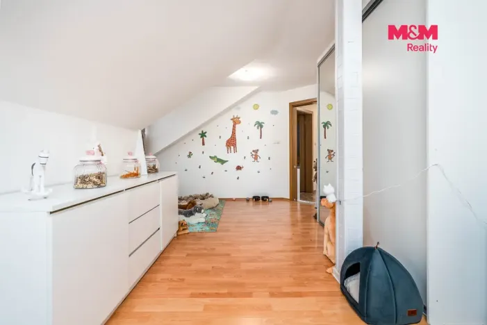 Prodej rodinného domu, Horní Třešňovec, 847 m2