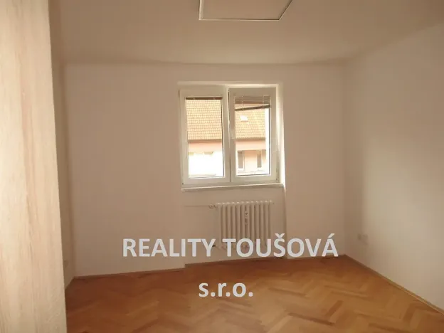 Prodej bytu 2+1, Plzeň - Jižní Předměstí, Lukavická, 64 m2