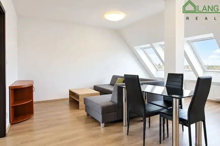 Pronájem bytu 2+kk, Brno, Minská, 55 m2