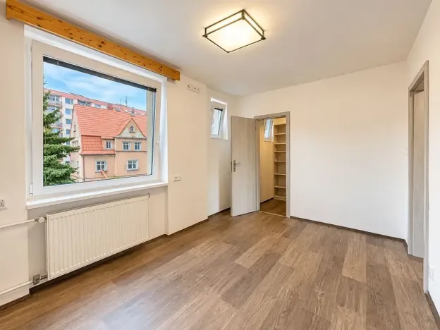 Pronájem bytu 2+kk, Liberec, Pšeničná, 48 m2