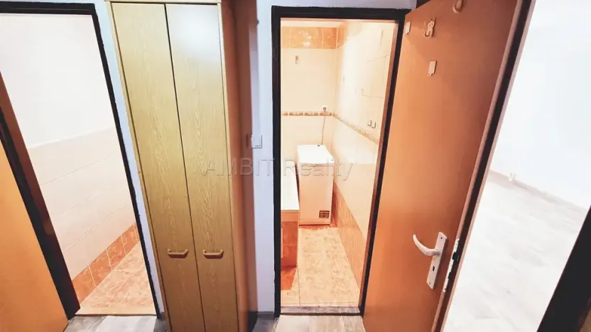 Pronájem bytu 1+kk, Praha - Hostivař, Vajdova, 29 m2