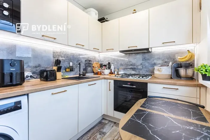Prodej bytu 3+1, Teplice, Duchcovská, 70 m2