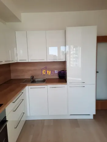 Pronájem bytu 1+kk, Praha - Hlubočepy, Vítové, 42 m2