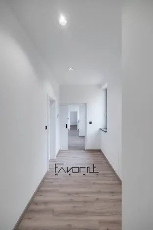 Prodej bytu 4+kk, Ostrava, U Hrůbků, 111 m2