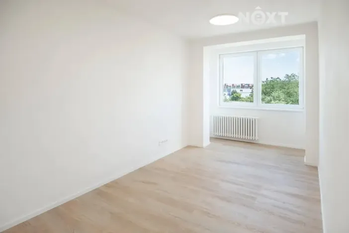 Prodej bytu 1+kk, Praha - Kyje, Vajgarská, 17 m2