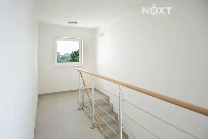 Prodej bytu 1+kk, Praha - Kyje, Vajgarská, 16 m2