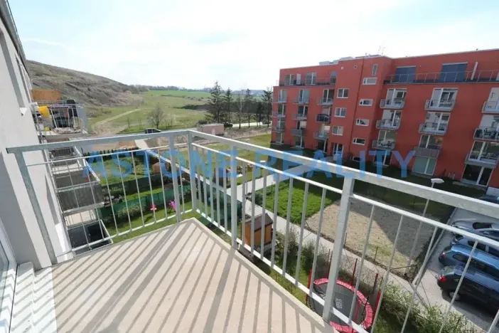 Pronájem bytu 3+kk, Hostivice, Ječná, 79 m2