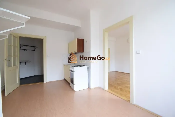 Pronájem bytu 2+kk, Praha - Nusle, Žateckých, 49 m2