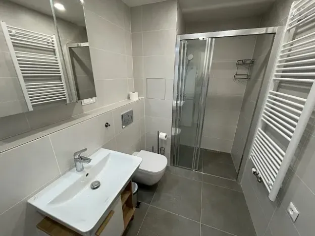 Pronájem bytu 3+kk, Praha - Řeporyje, Haenkeho, 80 m2
