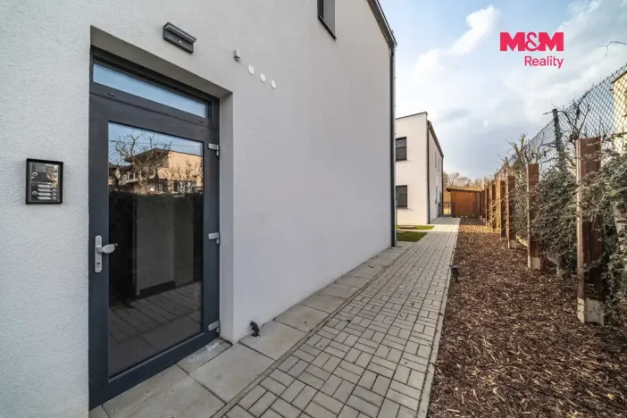 Prodej bytu 3+kk, Rokycany - Borek, Pražská, 72 m2
