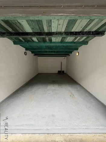 Pronájem garáže, Ostrava, Na Heleně, 22 m2