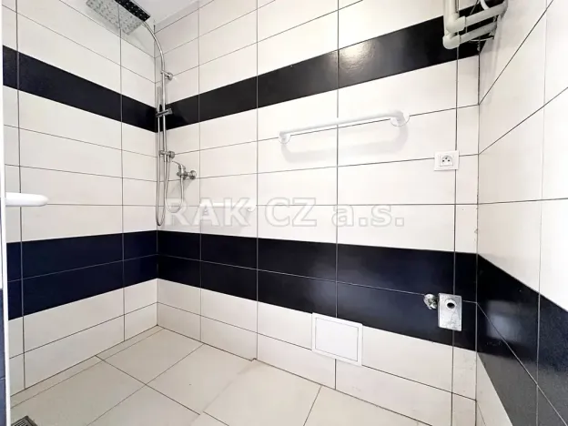 Prodej rodinného domu, Šestajovice, Husova, 118 m2