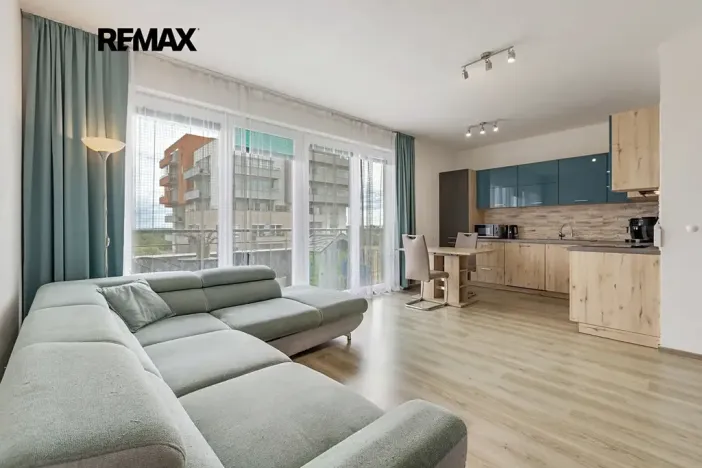 Prodej bytu 3+kk, Praha - Letňany, Hlučkova, 81 m2