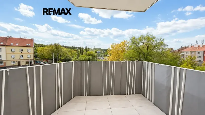 Pronájem bytu 2+kk, Praha - Hloubětín, Kbelská, 54 m2