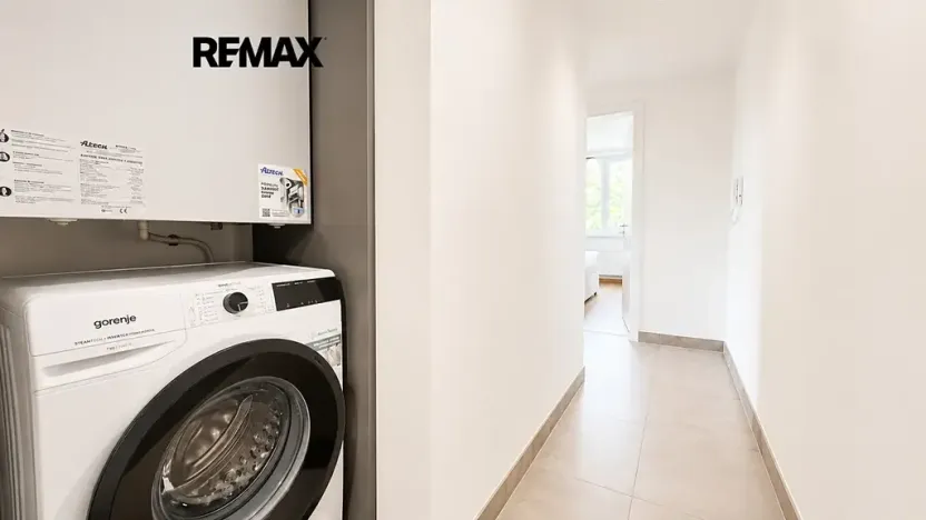 Pronájem bytu 2+kk, Praha - Hloubětín, Kbelská, 54 m2