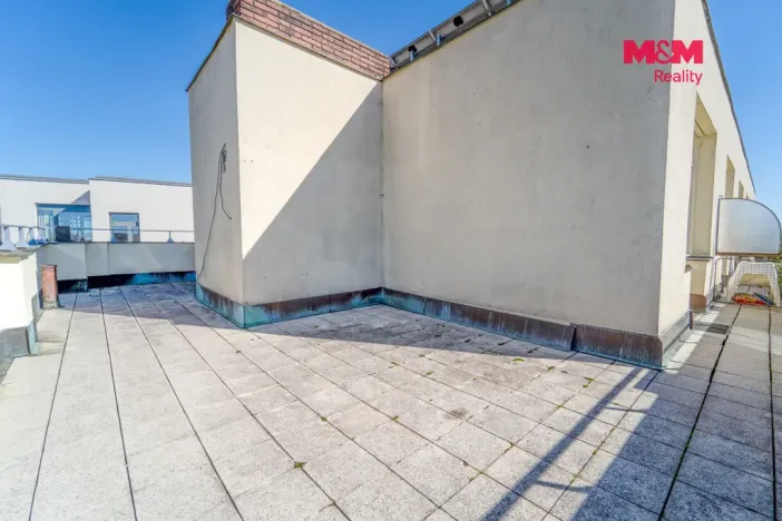 Pronájem bytu 1+1, Plzeň - Jižní Předměstí, Goethova, 34 m2