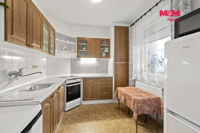 Prodej bytu 2+1, Chrudim - Chrudim IV, Na Větrníku, 53 m2