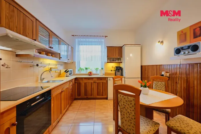 Prodej bytu 3+1, Senice na Hané, Vodní, 79 m2
