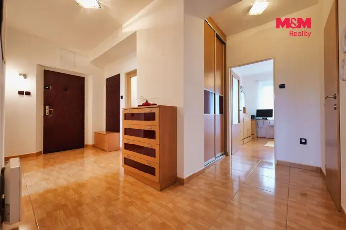Prodej bytu 3+1, Senice na Hané, Vodní, 79 m2