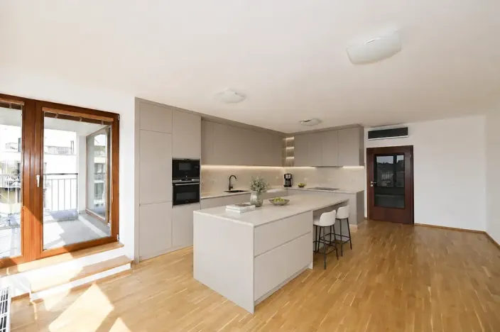 Prodej bytu 4+kk, Praha - Hrdlořezy, V třešňovce, 134 m2