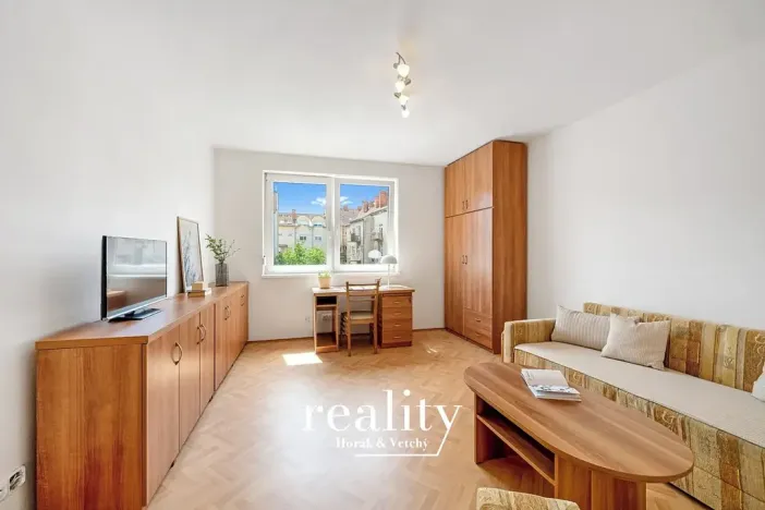 Prodej bytu 2+1, Znojmo, náměstí Svobody, 76 m2