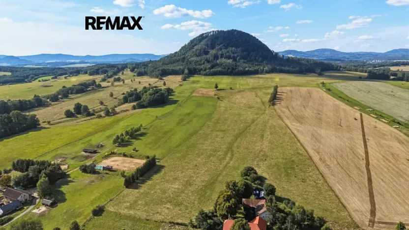 Prodej chalupy, Cvikov, 185 m2