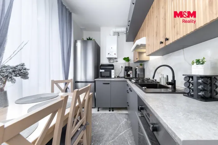 Prodej bytu 3+1, Brno - Líšeň, Bačovského, 75 m2
