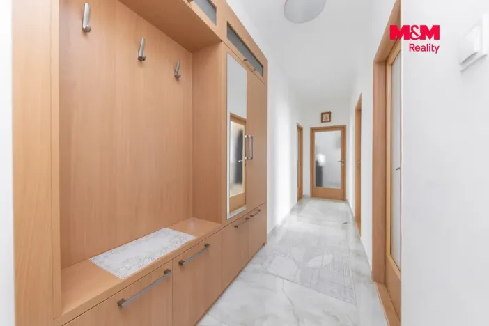Prodej bytu 3+1, Brno - Líšeň, Bačovského, 75 m2