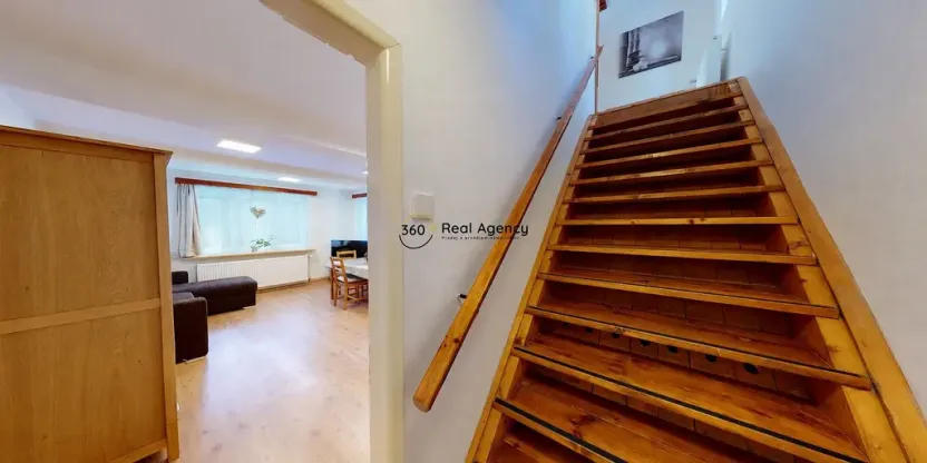 Pronájem chaty, Jevany, Ve Smrčinách, 85 m2