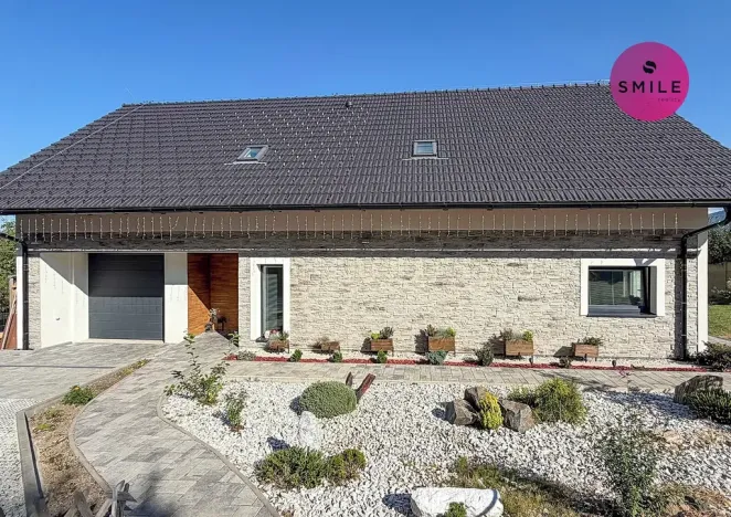 Prodej rodinného domu, Pstruží, 221 m2
