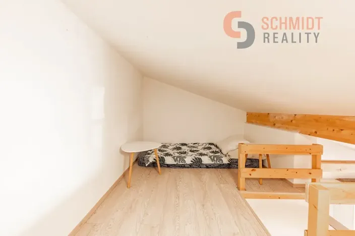 Prodej bytu 1+kk, Mikulov, Koněvova, 16 m2